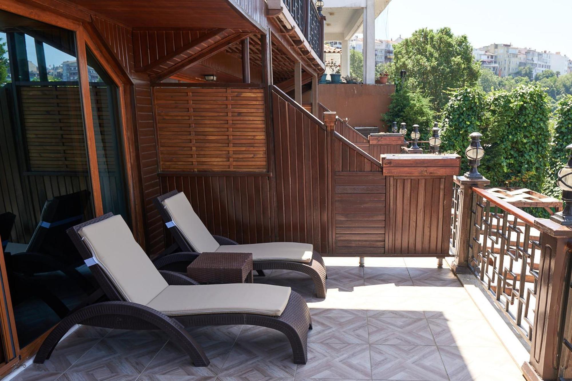 Phellos Suites Boutique Hotel Şile Bagian luar foto