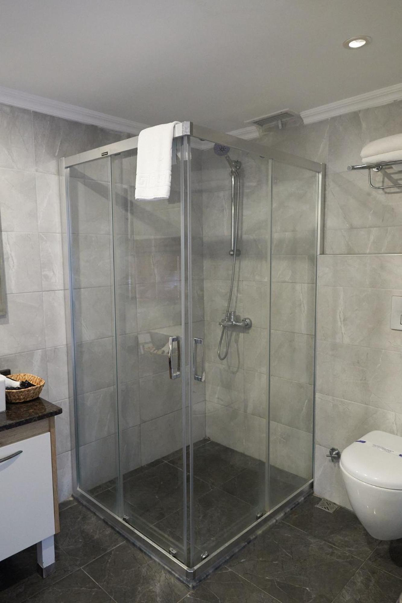 Phellos Suites Boutique Hotel Şile Bagian luar foto