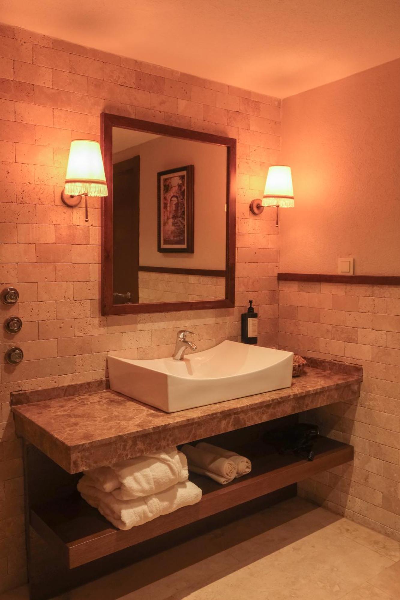 Phellos Suites Boutique Hotel Şile Bagian luar foto